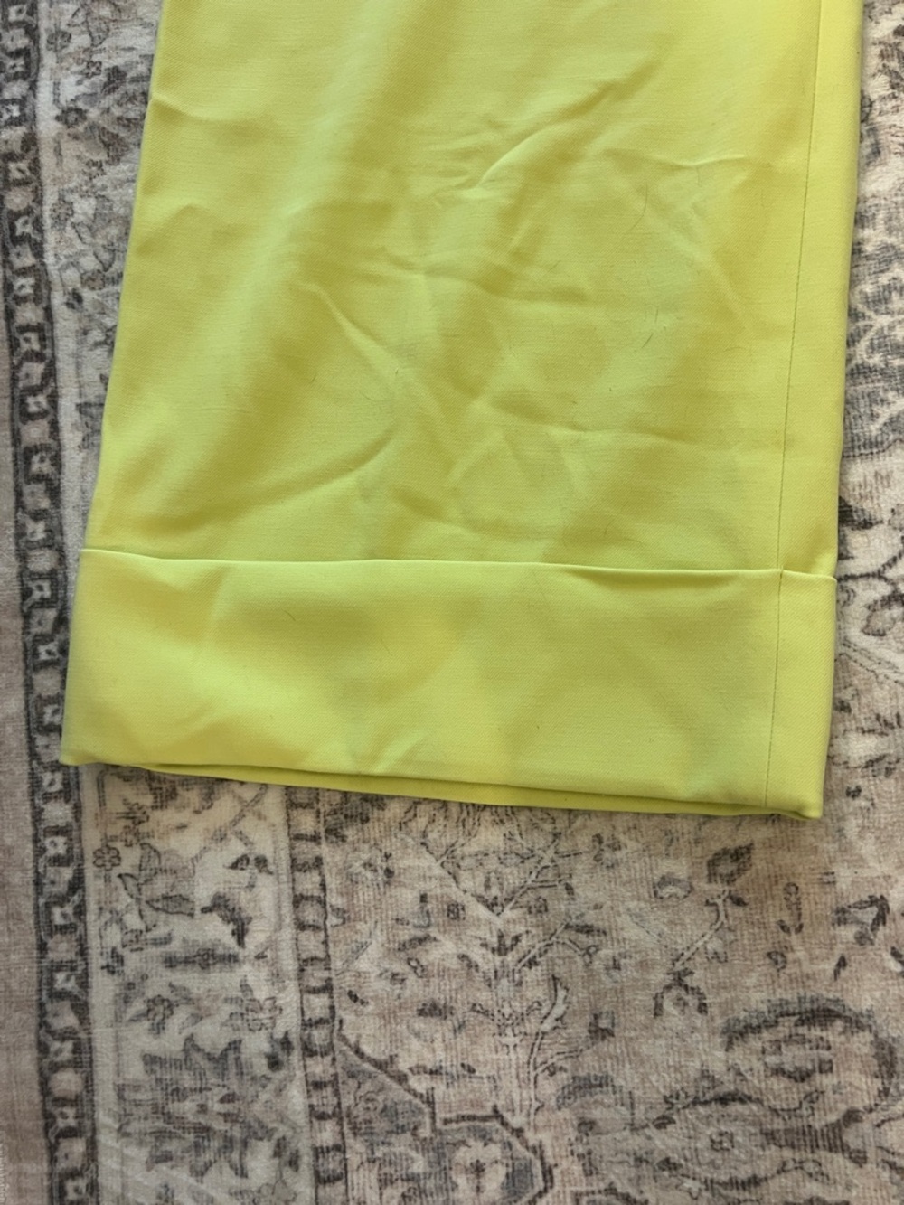 Express Wide-Leg High-Waist Pants in Lime Green size 4 regular - Picture 3 of 8